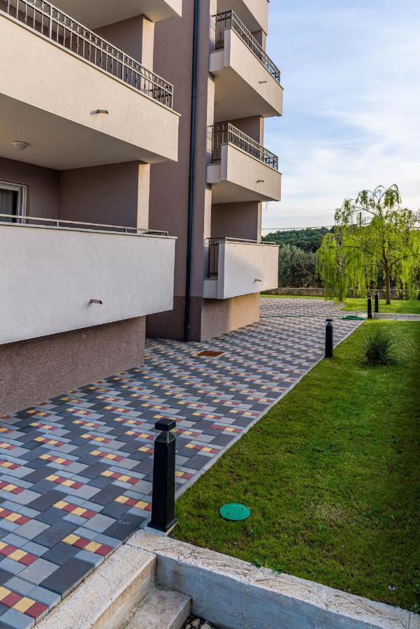 Apartmani Dalmacija Drage Eksteriør billede